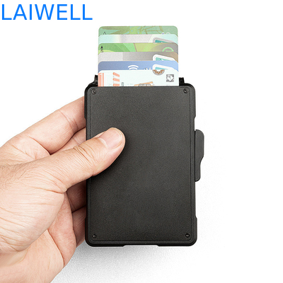 11.2*7.4*1.7cm 검은색 고용량 알루미늄 RFID 카드 홀더 최대 12 카드까지 보관합니다 비즈니스 여행 럭셔리 디자인
