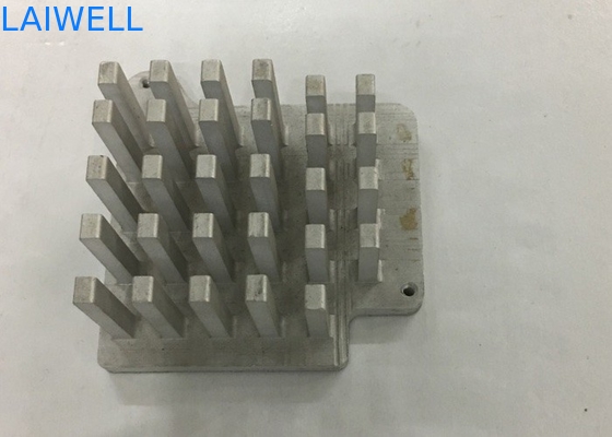 알루미늄 기계가공 전자적 냉각 장치 부품에 날인하는 펀치 프레스  CNC 금속