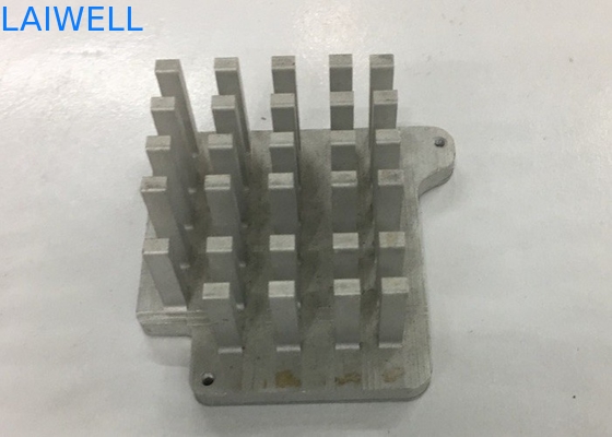 알루미늄 기계가공 전자적 냉각 장치 부품에 날인하는 펀치 프레스  CNC 금속